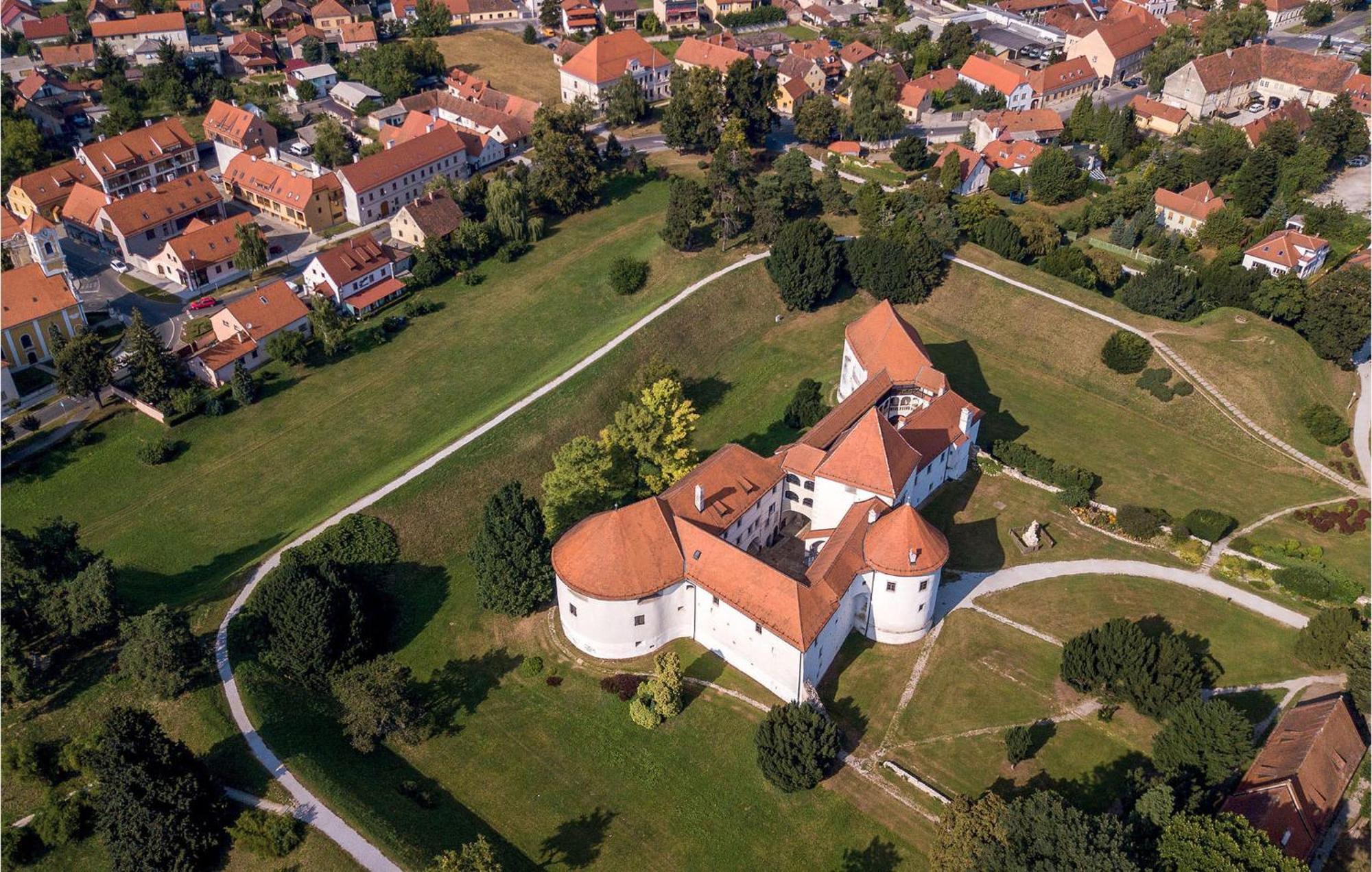 Gorgeous Home In Vinogradi Ludbreski With Kitchen Ludbreg Kültér fotó