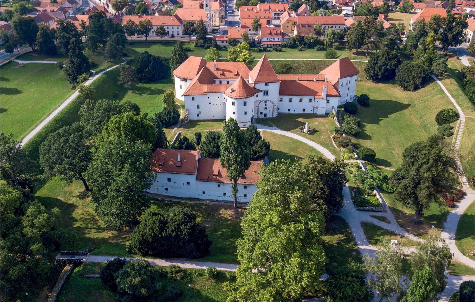 Gorgeous Home In Vinogradi Ludbreski With Kitchen Ludbreg Kültér fotó