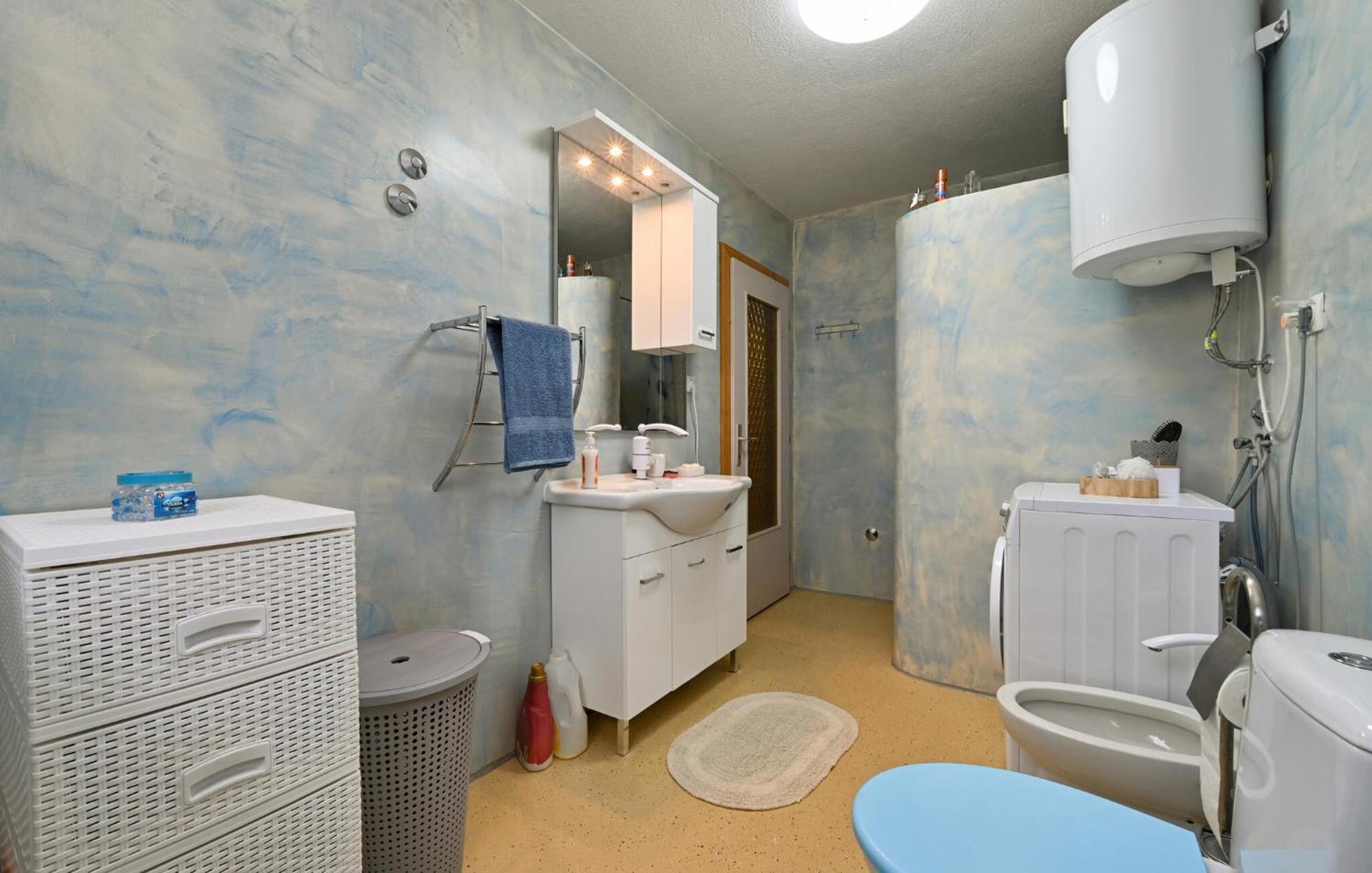 Gorgeous Home In Vinogradi Ludbreski With Kitchen Ludbreg Kültér fotó